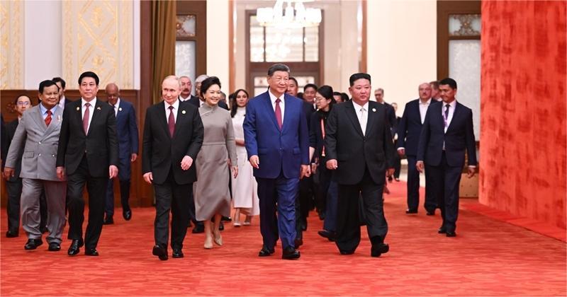 纪念中国人民抗日战争暨世界反法西斯战争胜利80周年招待会在京隆重举行 习近平发表重要讲话